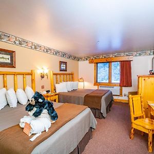 Premier Room